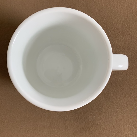 STARBUCKS 16 oz. coffee mug, circa 2007 
Logo on both sides of mug ⭐️
Like new! - Picture 3 of 4